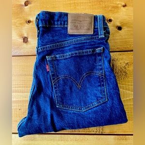 Levi’s: Dark Wash Premium Wedgie Jeans